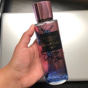 Victoria’s Secret Velvet Petals Noir